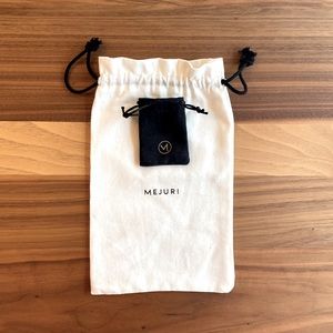 Mejuri Jewelery Bags
